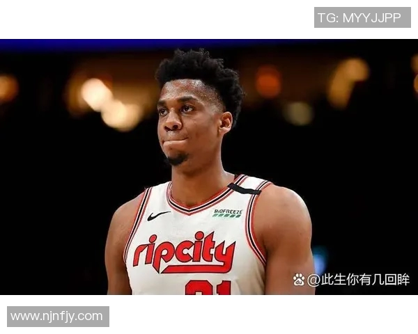 怀特塞德与戴维斯的对决谁能在NBA赛场上胜出引发热议